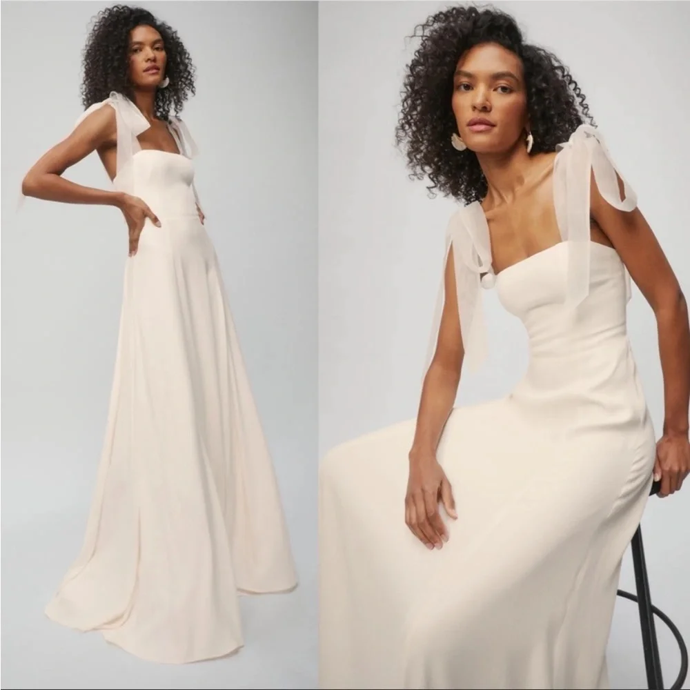 ⚡️⚡️NWT REFORMATION Balsam Dress in Ivory, Size 4 - Picture 16 of 16